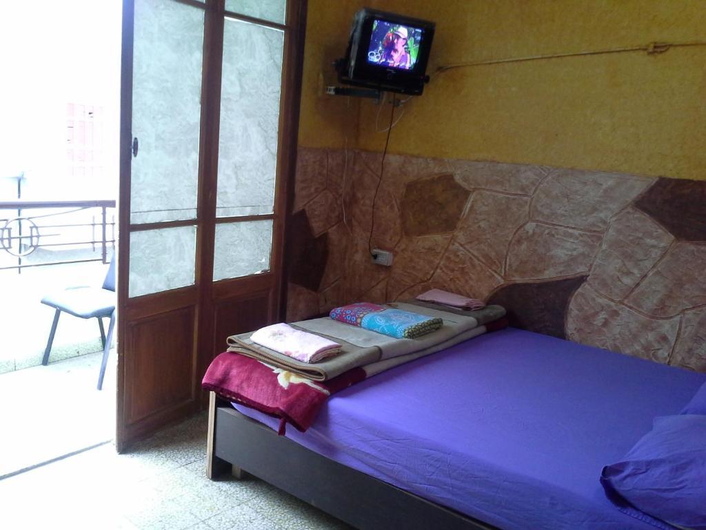 Talal Hotel Bejrút Szoba fotó
